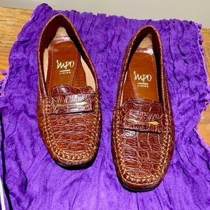 Impo leather brown loafers size 8M